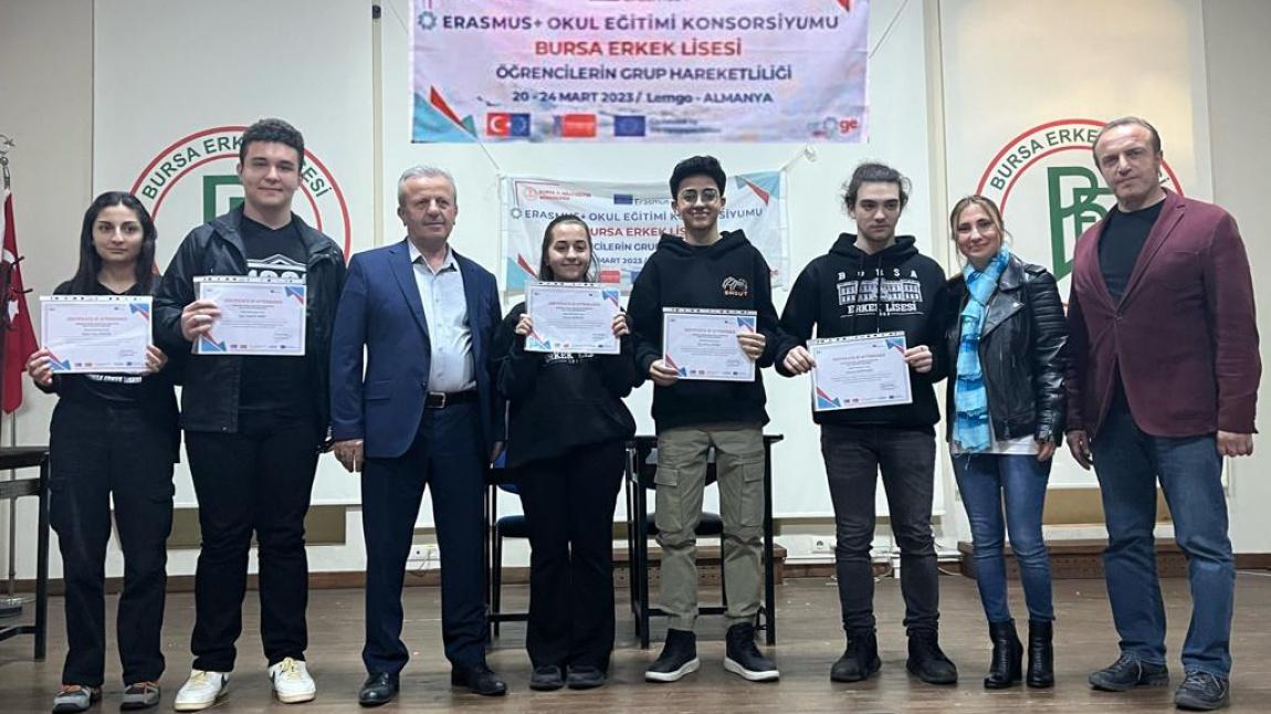 ERASMUS+ Öğrenci grup hareketliliği kapsamında katılımcı öğrencilerimize sertifikaları verildi…